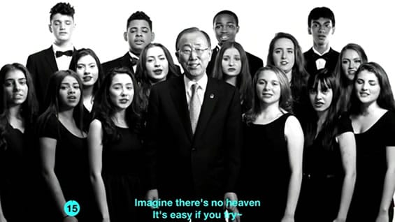 Reconocidas figuras aparecen cantando en el app que se lanzó este jueves. Foto: Youtube