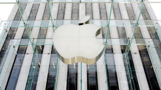 En China se han producido dos casos de electrocución por el supuesto uso del iPhone. Foto: AFP