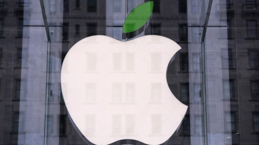 Google acusaba a Apple de infringir, entre otras, sus patentes sobre redes de conectividad 3G. Foto: AFP