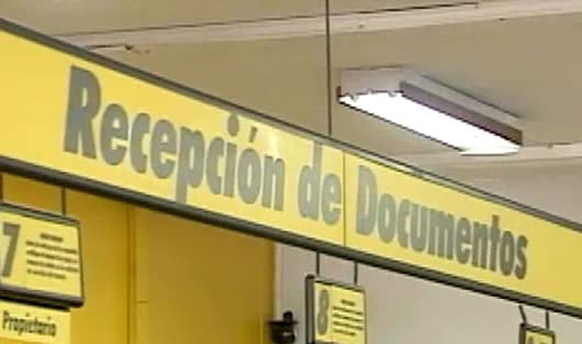 Empezó el pico y pase para cambios de licencias. Foto: Noticias RCN