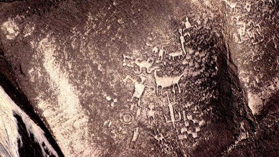 Numerosos mitos rodean las enigmáticas líneas que parecen esfumarse en el horizonte de Atacama. Foto: EFE