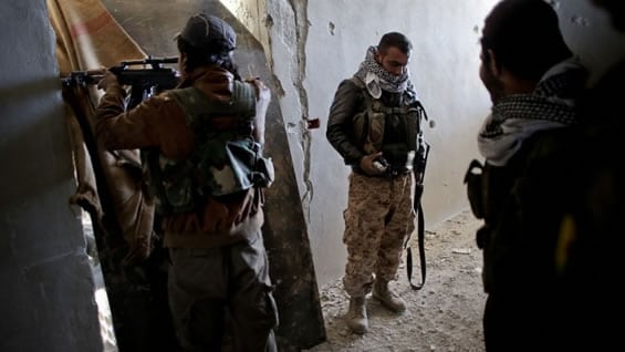 en Siria los diez ataques se produjeron cerca de la ciudad kurda de Kobani. AFP