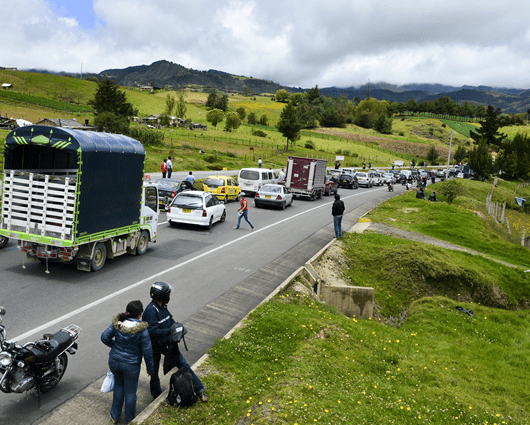 El proyecto Río Magdalena 1 incluye la construcción de seis túneles y 126 puentes. AFP