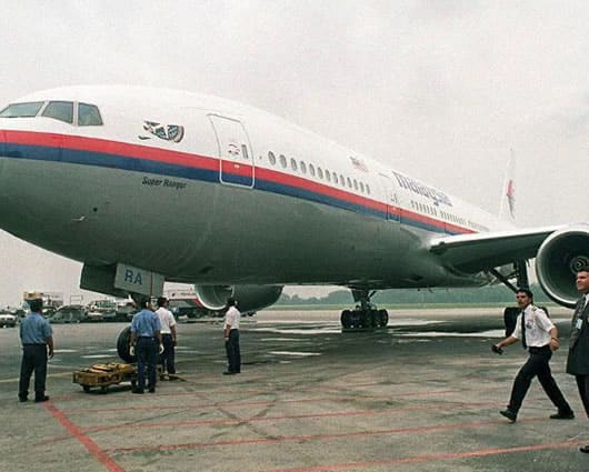 La señal de una caja negra suele durar unos 30 días pero se teme que no se llegue a tiempo. AFP
