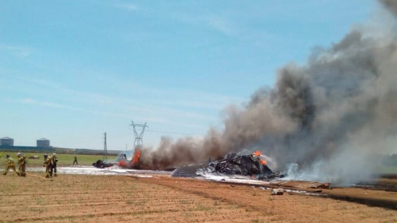 El avión cayó cerca del aeropuerto de San Pablo. Foto: EFE