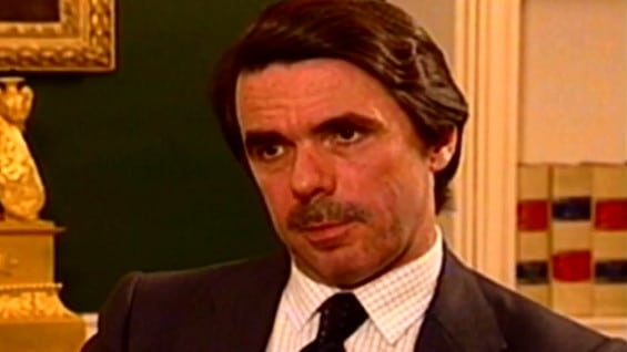 José María Aznar en entrevista con Claudia Gurisatti en el año 2004. Foto: Noticias RCN.
