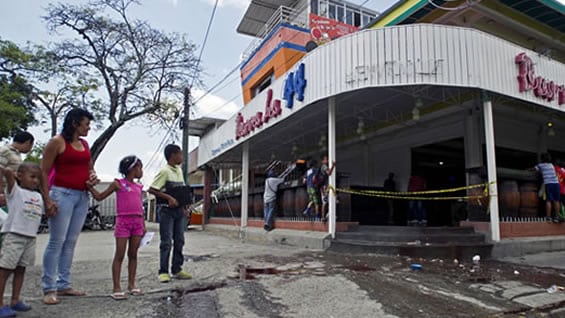 Nueve personas murieron víctimas del ataque en el establecimiento. Foto: Noticias RCN