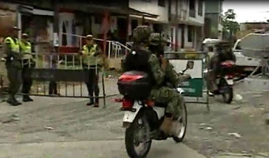 Algunos sectores del puerto son dominados totalmente por las bandas al margen de la ley.