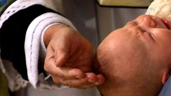 La religión católica es la tercera más practicada en este país. Foto: Archivo AFP