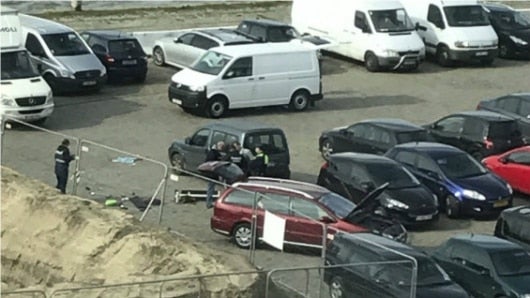 El ministerio público, que se hizo cargo del caso, indicó que el conductor "se dio a la fuga" cuando "militares intentaron interceptar el vehículo". Foto: EFE