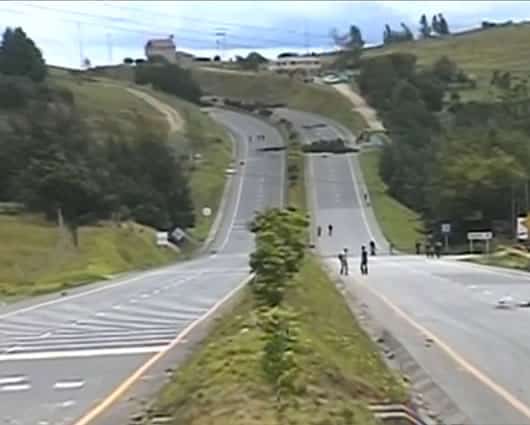 Las bellas carreteras de Boyacá están sin tránsito vehicular por el paro nacional.