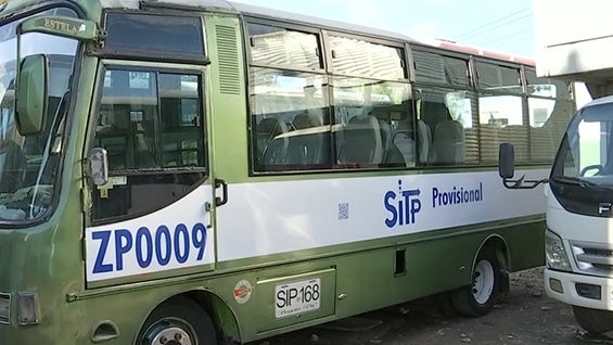 Los buses tradicionales integrados al SITP llevan un adhesivo con el número de identificación. Foto: NoticiasRCN.com