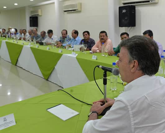 Presidente Juan Manuel Santos se reunió con caficultores del Huila. Foto: Presidencia.