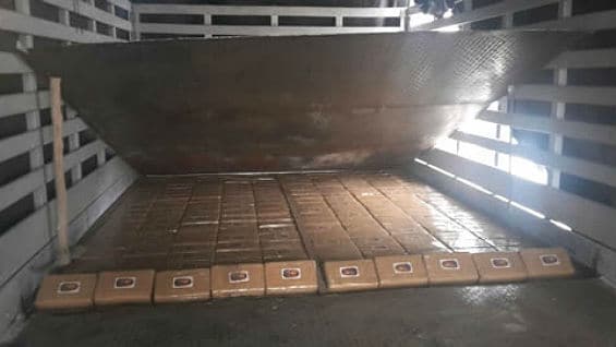 Por este hecho fueron judicializados dos ciudadanos, quienes tendrán que responder por presunto delito de tráfico, fabricación o porte de estupefacientes. Foto Policía Nacional