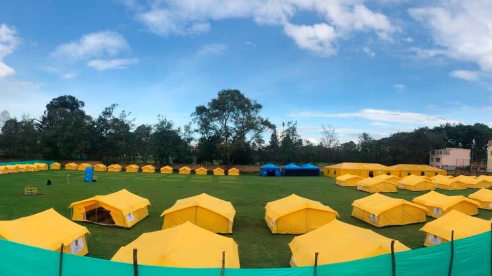 El polémico campamento.