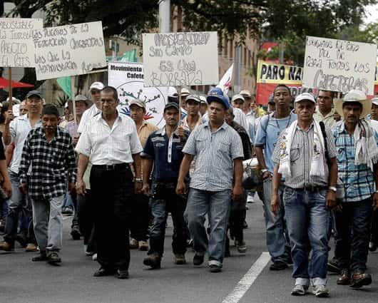 En ocho departamentos las vías permanecieron bloqueadas. Foto: EFE
