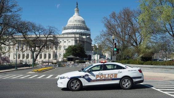 El tiroteo ocurrió en el Centro de Visitantes del Capitolio. Foto: AFP.