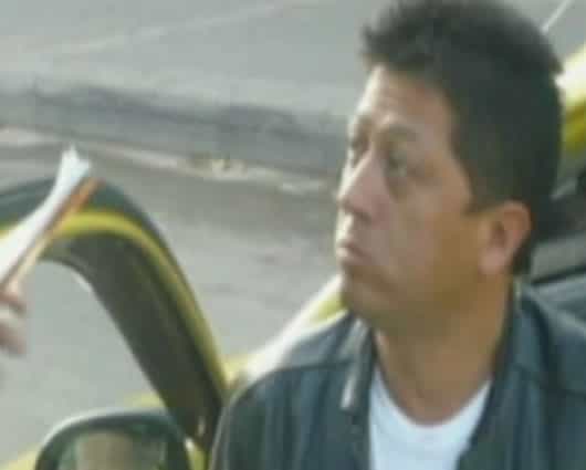 El hombre fue detenido mientras conducía un taxi en Bogotá.