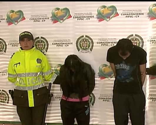 José Gustavo Bernal alias 'Tavo' y su compañera sentimental Gina Paola Salas alias 'La Perry'.