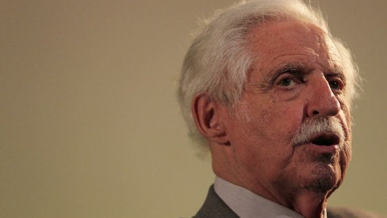 Carl Djerassi, autor de numerosas obras científicas, destacó como coleccionista de arte. AFP