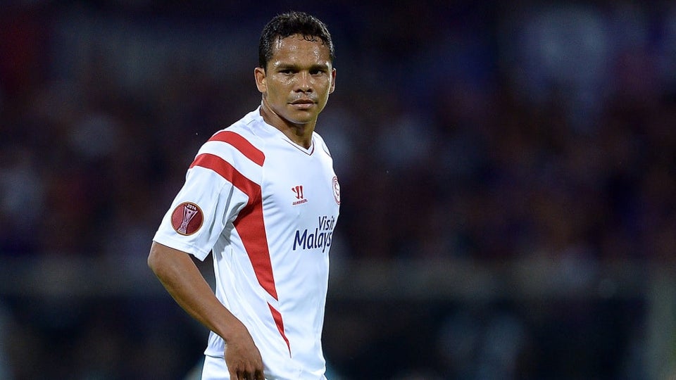 Carlos Bacca, delantero colombiano del Sevilla de España. Foto AFP