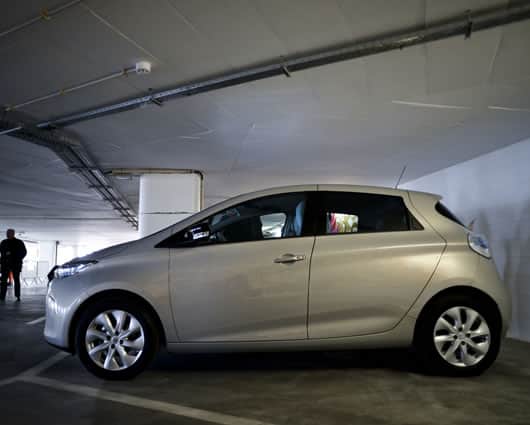 Ministerio de Hacienda aprobó reducción del 35 % a cero para 750 vehículos eléctricos. Foto: AFP