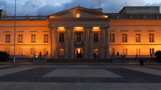 El presidente también se comprometió con la reducción de gastos. Foto: oficial