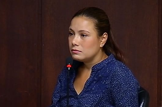 Angelica del Pilar Gómez, hermana de Carlos Cárdenas durante el juicio. Foto Noticias RCN