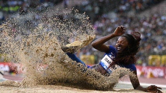 Caterine Ibargüen, atleta colombiana. Foto: AFP.
