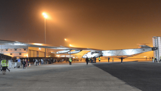 El SI2 funciona exclusivamente con energía solar. Foto. AFP