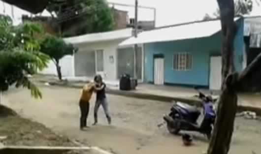 Los puños no son la manera de resolver los problemas: Rodrigo Córdoba