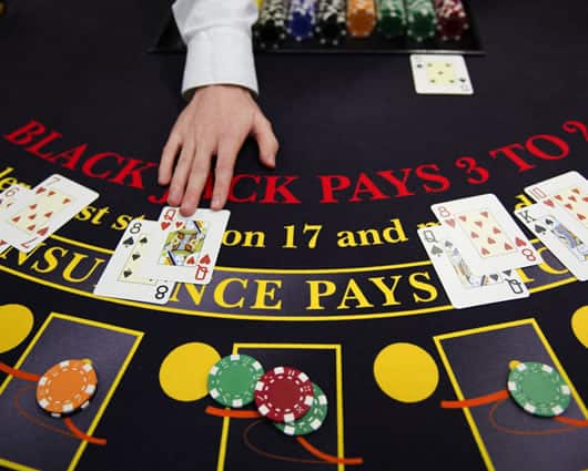 El ludópata intenta ocultar las cantidades destinadas al juego mintiendo a su familia, amigos o terapeutas. Foto: AFP