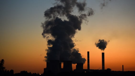 El CO2 aumentó hasta 397,7 partes por millón (ppm) en la atmósfera el año pasado. Foto: Archivo AFP