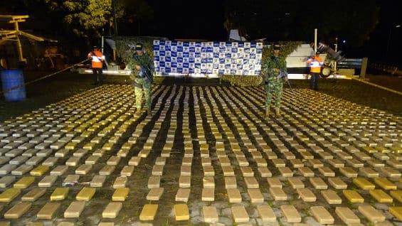 Cargamento de cocaína. Foto Facebook.com/ArmadaNacionaldeColombia