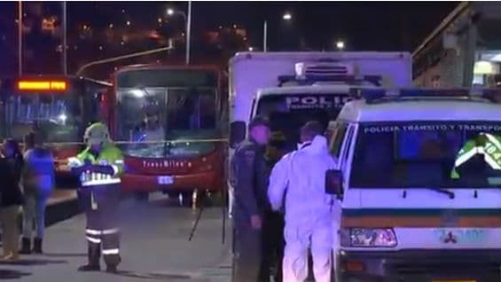 Quincuagenario fue arrollado por transmilenio.