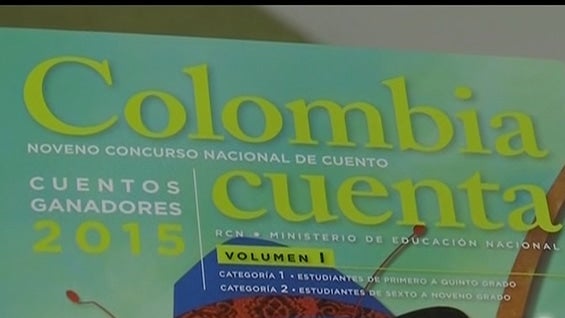 El libro Colombia cuenta es una compilación de los 25 cuentos ganadores entre 24.700 que se presentaron en 2015. Foto Noticias RCN