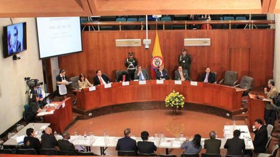 Los magistrados buscan esclarecer los escándalos de presunta corrupción de sus miembros. Foto: @CConstitucional
