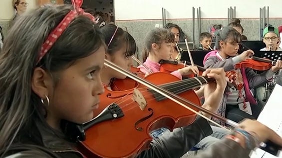 El festival brinda una oportunidad a quienes están interesados en tener una experiencia de estudio intensivo de música. Foto: Noticias RCN.