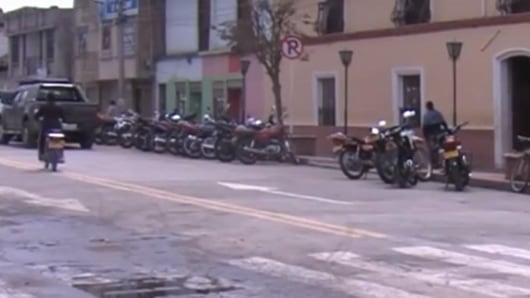 Los policías fueron asesinados en la plaza de mercado del municipio. Foto: Noticias RCN.