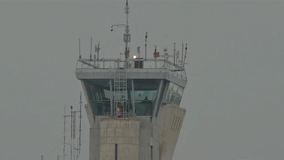 dos rayos afectaron al sistema de comunicaciones del aeropuerto El Dorado este jueves. Foto Noticias RCN