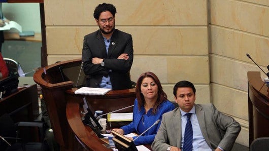 El senador Iván Cepeda convocó al debate en la comisión segunda. Foto: EFE