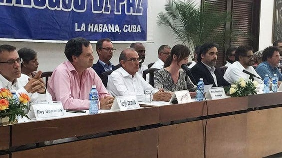 El nuevo anuncio fue hecho por las delegaciones del Gobierno y las Farc desde La Habana. Foto: @EquipoPazGob.