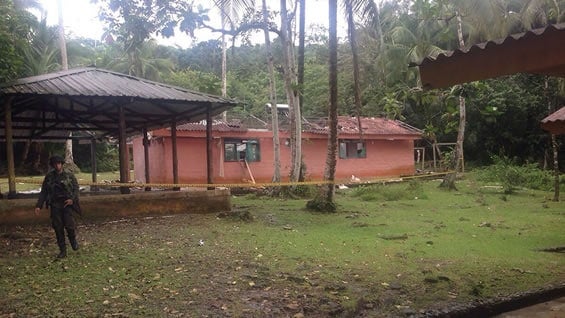 Así quedó la estación de Policía tras el ataque guerrillero. Foto: Carlos Andrés Gómez/Noticias RCN