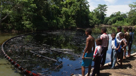 Derrame de crudo en Nariño es el más grave del país en los últimos 10 años: Minambiente