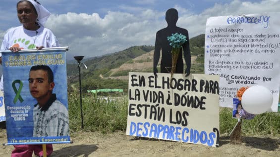 El conflicto armado en el país ha dejado al menos 220.000 muertos y seis millones de desplazados. Foto: AFP.