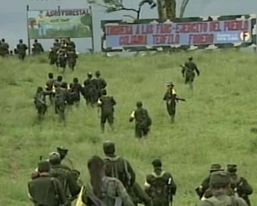 El atentado sería perpetrado por 8 hombres, dos comandos de la columna Teófilo Forero de las Farc.