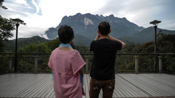Turistas en el monte Kinabalu. Foto: AFP