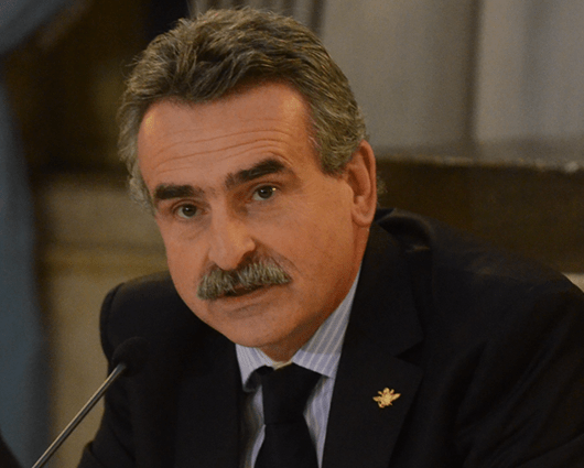 Agustín Rossi, ministro de Defensa de Argentina. Foto: AFP