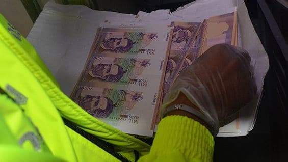 Dinero falso incautado por la Policía en el operativo. Foto: Ponal