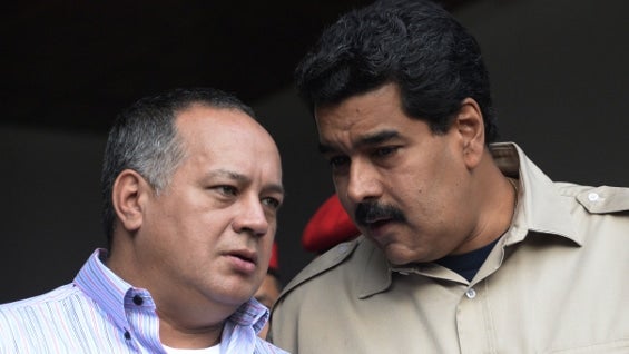 Diosdado Cabello y el presidente Nicolás Maduro. Foto: AFP